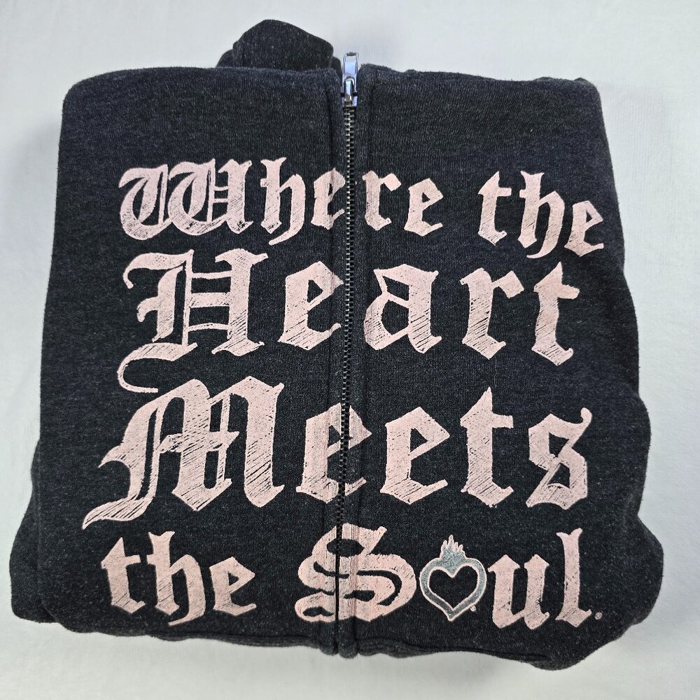 House of Blues “Where the Heart Meets the Soul” Zip‑Up Hoodie – Size M